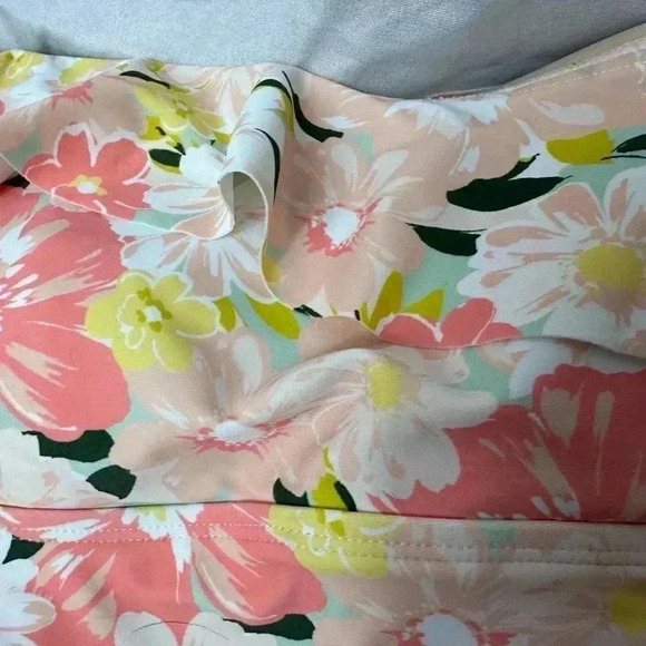 Isabel Maternity Floral One Piece Swimsuit - Picture 7 of 11